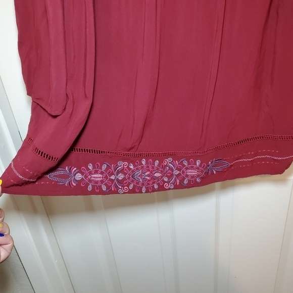 Knox Rose Dress Flutter Sleeves Sz M Burgundy Embroidered - Picture 4 of 10